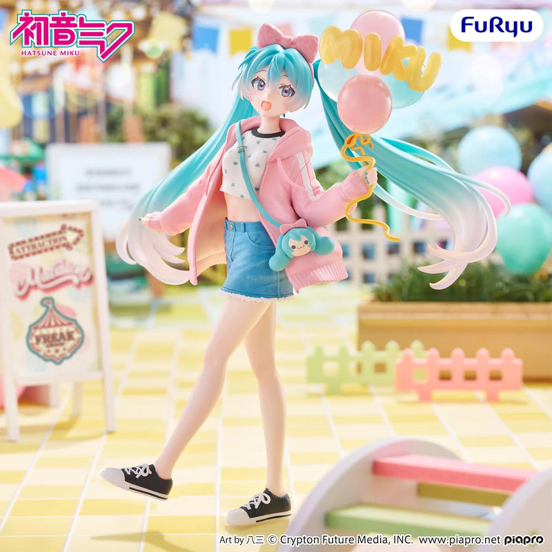 Hatsune Miku Muchute Figure -Theme Park Date Ver.-