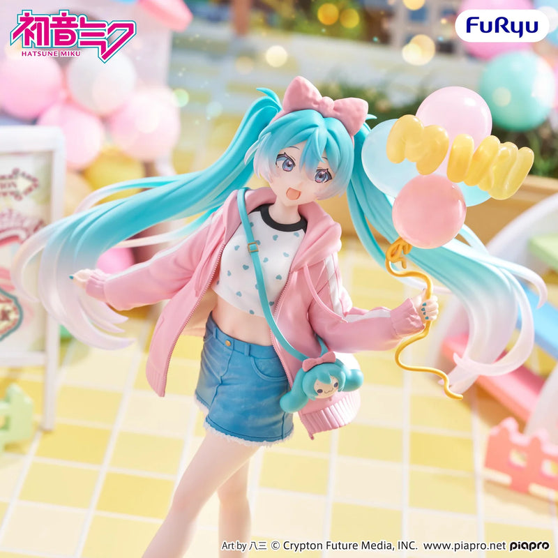 Hatsune Miku Muchute Figure -Theme Park Date Ver.-