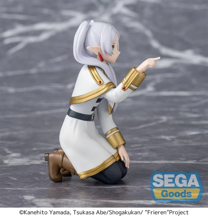 "Frieren: Beyond Journey's End" Premium Perching Figure Frieren -Poking Something-