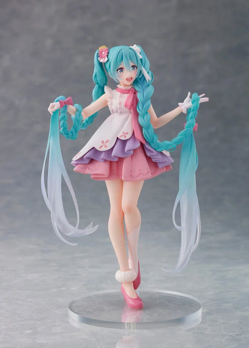 "Vocaloid Hatsune Miku" Wonderland Figure Rapunzel