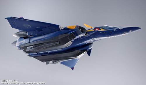 DX Chogokin "Macross Plus" YF-21 (Gard Gore Bowman machine)