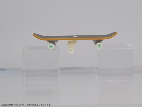 Pripra Figure's Sports Skateboard Moe Pattern