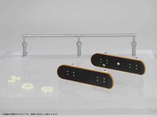 Pripra Figure's Sports Skateboard Street Pattern