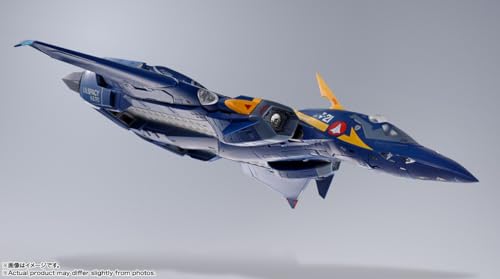 DX Chogokin "Macross Plus" YF-21 (Gard Gore Bowman machine)