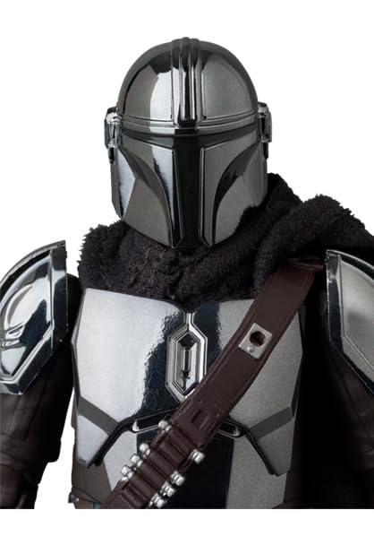 MAFEX "STAR WARS: The Mandalorian" The Mandalorian Chrome Ver.