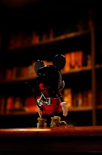 Chogokin Super Change Mickey Mouse by Kunio Okawara