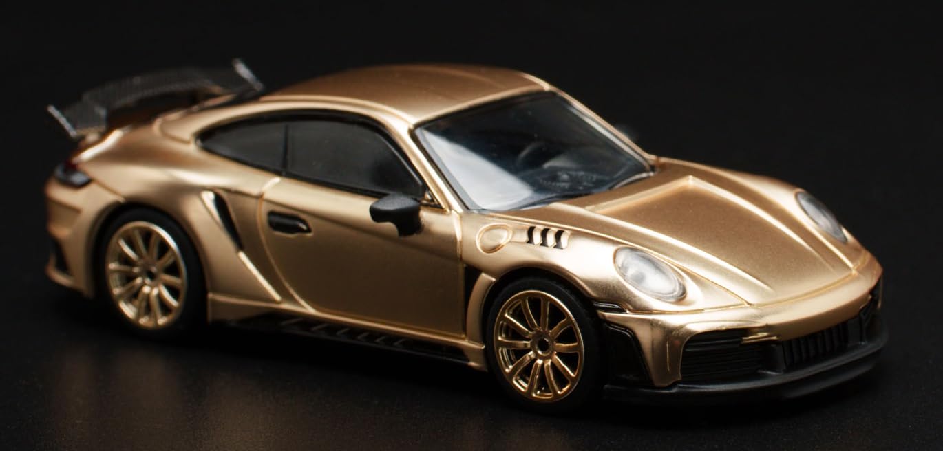 1/64 992 Stinger GTR - Gold