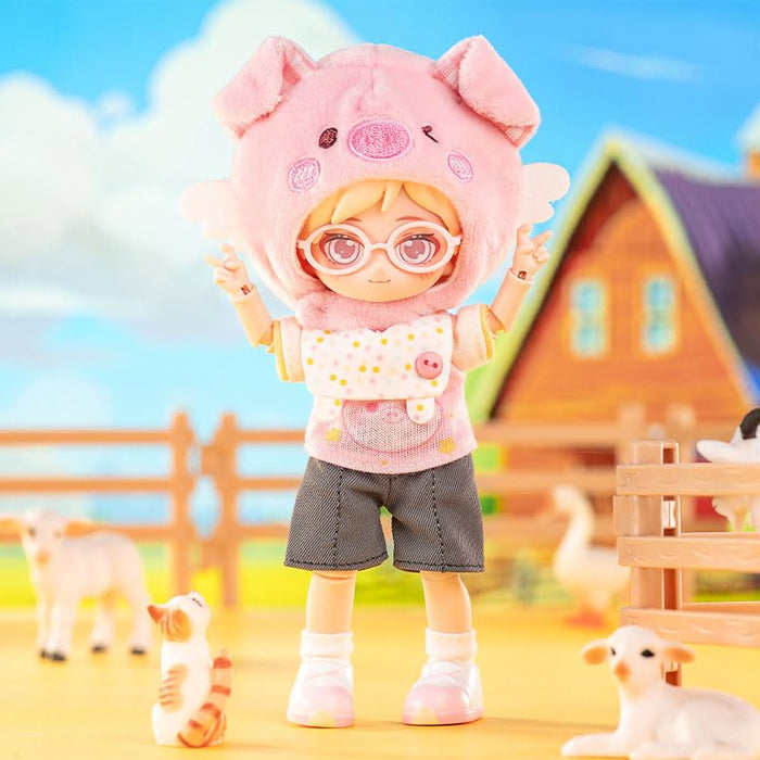 SIMONTOYS PEETSOON THEME PARK SERIES TRADING DOLL