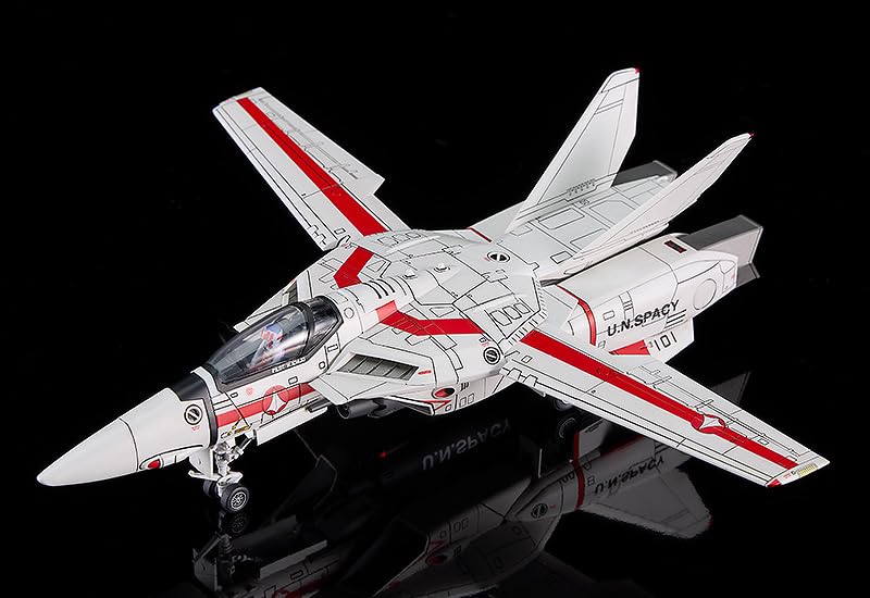 "Macross" PLAMAX PX06 1/72 VF-1J Fighter Valkyrie Vermilion Platoon (Ichijyo Hikaru's Fighter)