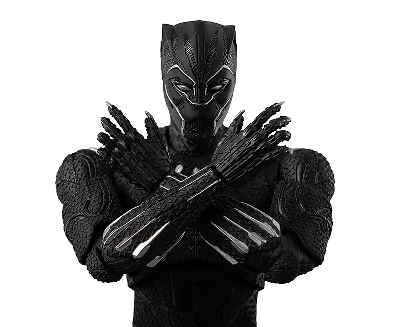 Marvel Studios: "The Infinity Saga" DLX Black Panther