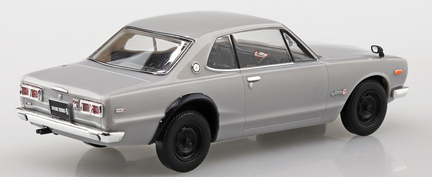 青島文化教材社(AOSHIMA) 1/32 楽プラ スナップキット No.16-SV ニッサン C10 スカイライン 2000GT-R シルバー 色分け済みプラモデル (自動車)