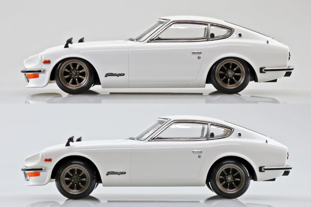 青島文化教材社(AOSHIMA) 1/32 楽プラ スナップキット No.15CU-WH ニッサン S30 フェアレディZ カスタム ホワイト 色分け済みプラモデル (自動車)