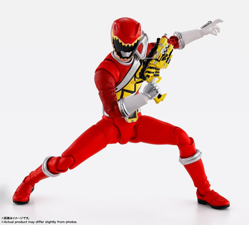 S.H.Figuarts (Shinkocchou Seihou) "Zyuden Sentai Kyoryuger" Kyoryu Red