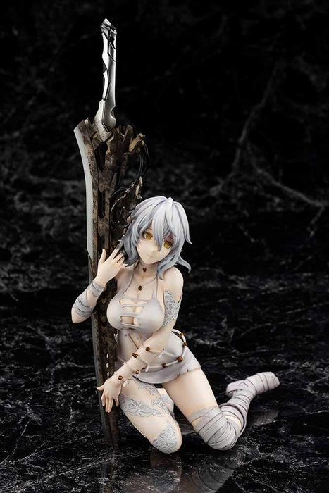 "Code Vein" ARTFX J Cuddling the Sword Io