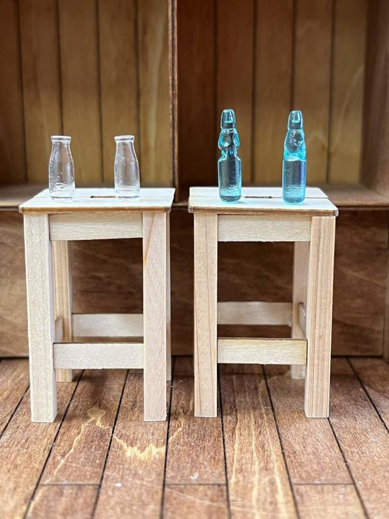 1/12 Everyone's Chair at Hot Spring Inn (with Milk Bottle 2 Pieces & Ramune Bottle 2 Pieces) SP-013