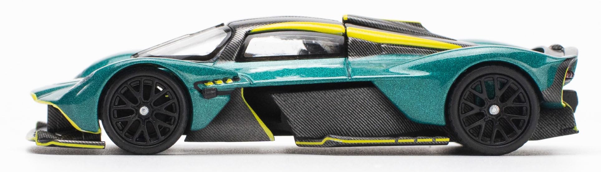 1/64 Aston Martin Valkyrie - Viridian Green