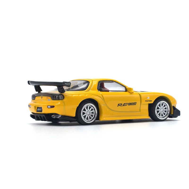1/64 MAZDA RX-7 (FD3S) RE-AMEMIYA WIDEBODY YELLOW