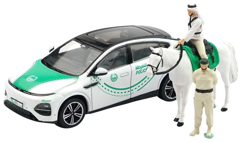 1/64 Xpeng G6 Dubai Police Set