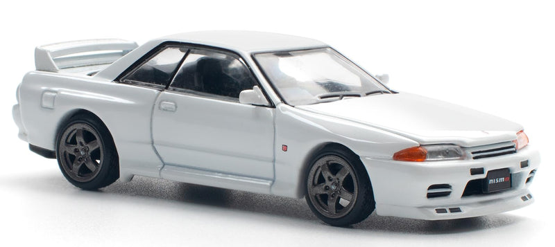 1/64 NISSAN GT-R R32 - CRYSTAL WHITE