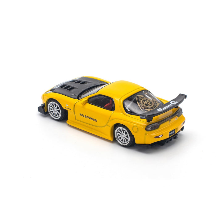 1/64 MAZDA RX-7 (FD3S) RE-AMEMIYA WIDEBODY YELLOW