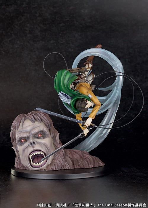 "Attack on Titan" Figure Levi vs Beast Titan Ver.