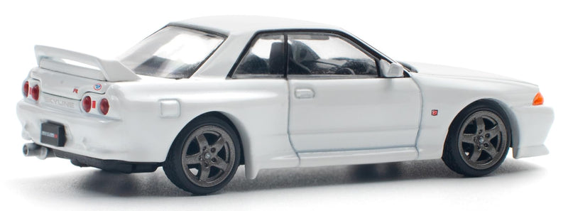 1/64 NISSAN GT-R R32 - CRYSTAL WHITE