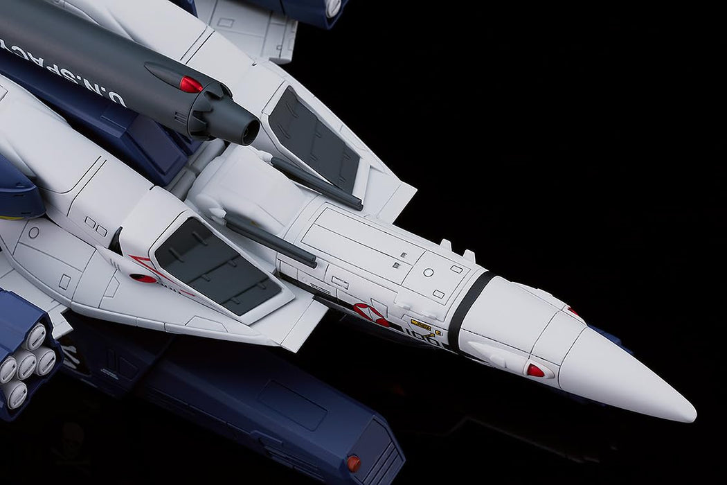 "Macross: Do You Remember Love?" PLAMAX PX08 1/72 VF-1S Strike Fighter Valkyrie Skull Leader