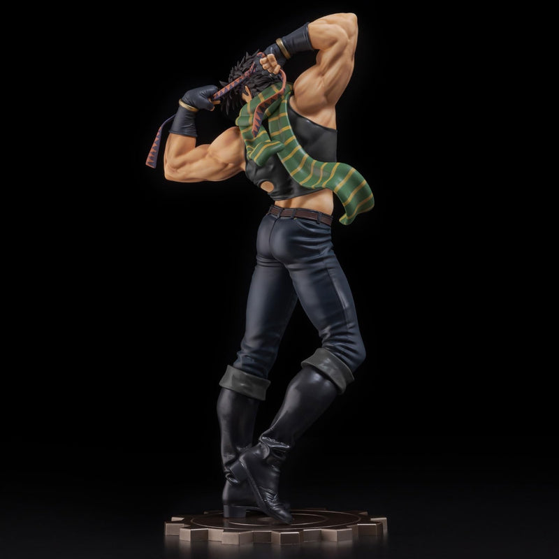 "JoJo's Bizarre Adventure: Battle Tendency" FIGURE MUSEUM Joseph Joestar 1/8 Scale Figure
