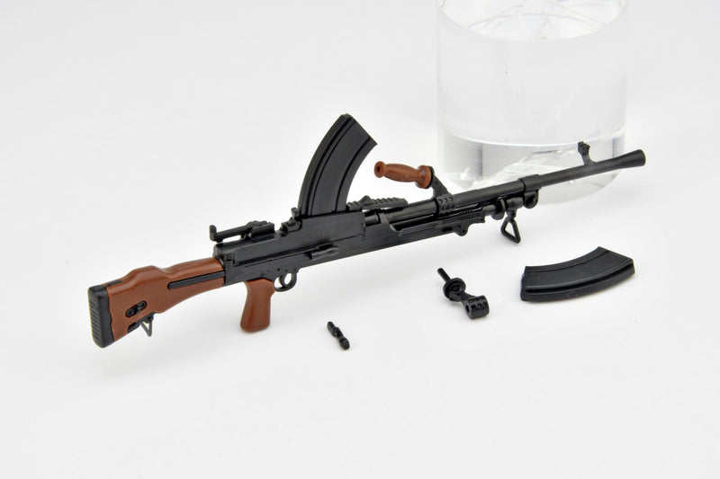 LittleArmory <LASW04> The 501st Unification Battle Wing "Strike Witches ROAD to BERLIN" Bren Light Machine Gun Mk. 1