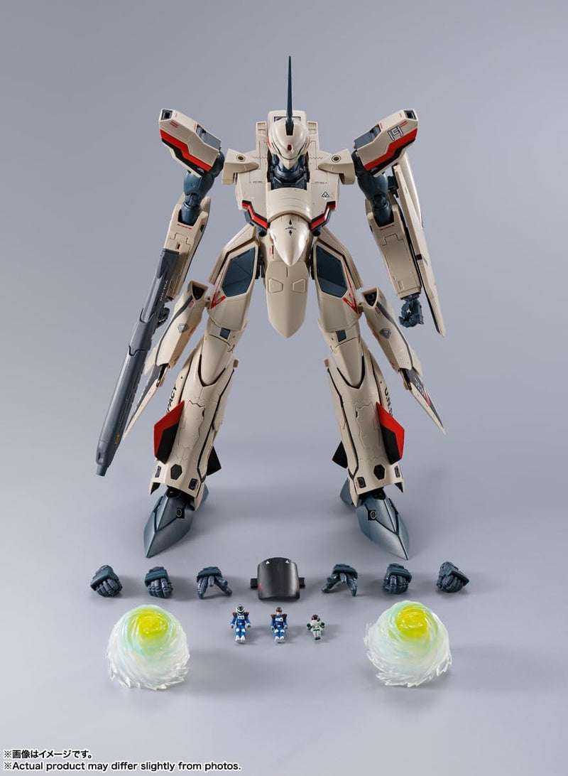 DX Chogokin "Macross Plus" YF-19 Excalibur (Isamu Dyson Fighter)