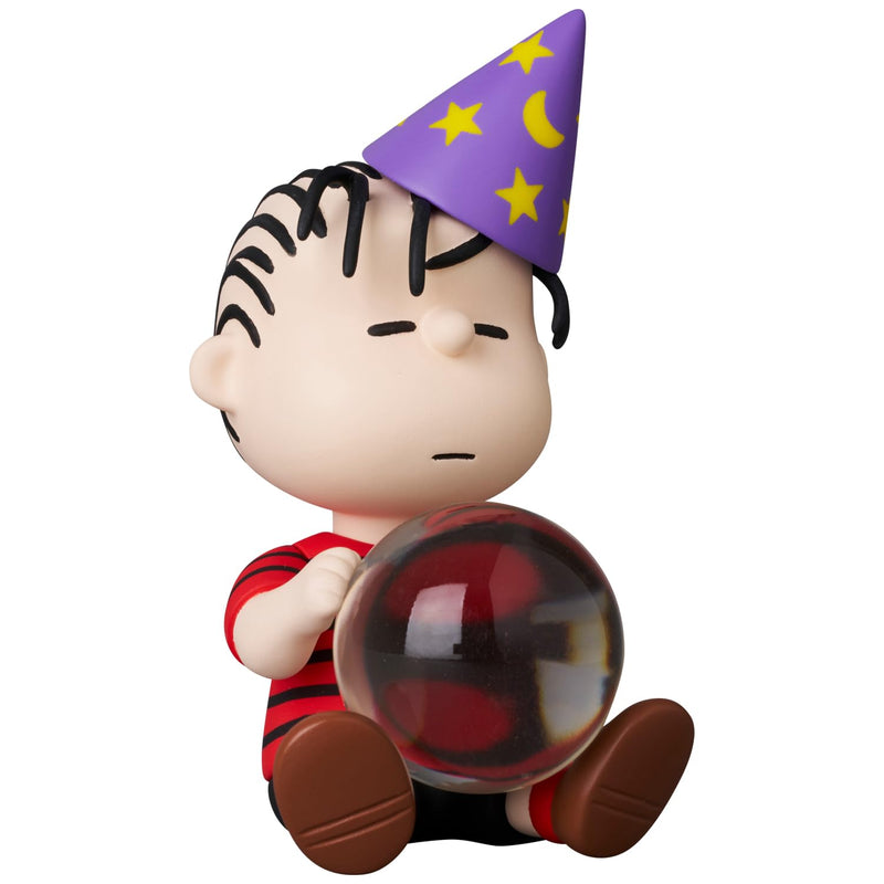 UDF PEANUTS Series 17 LINUS & CRYSTAL BALL
