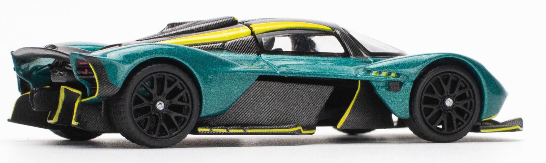 1/64 Aston Martin Valkyrie - Viridian Green