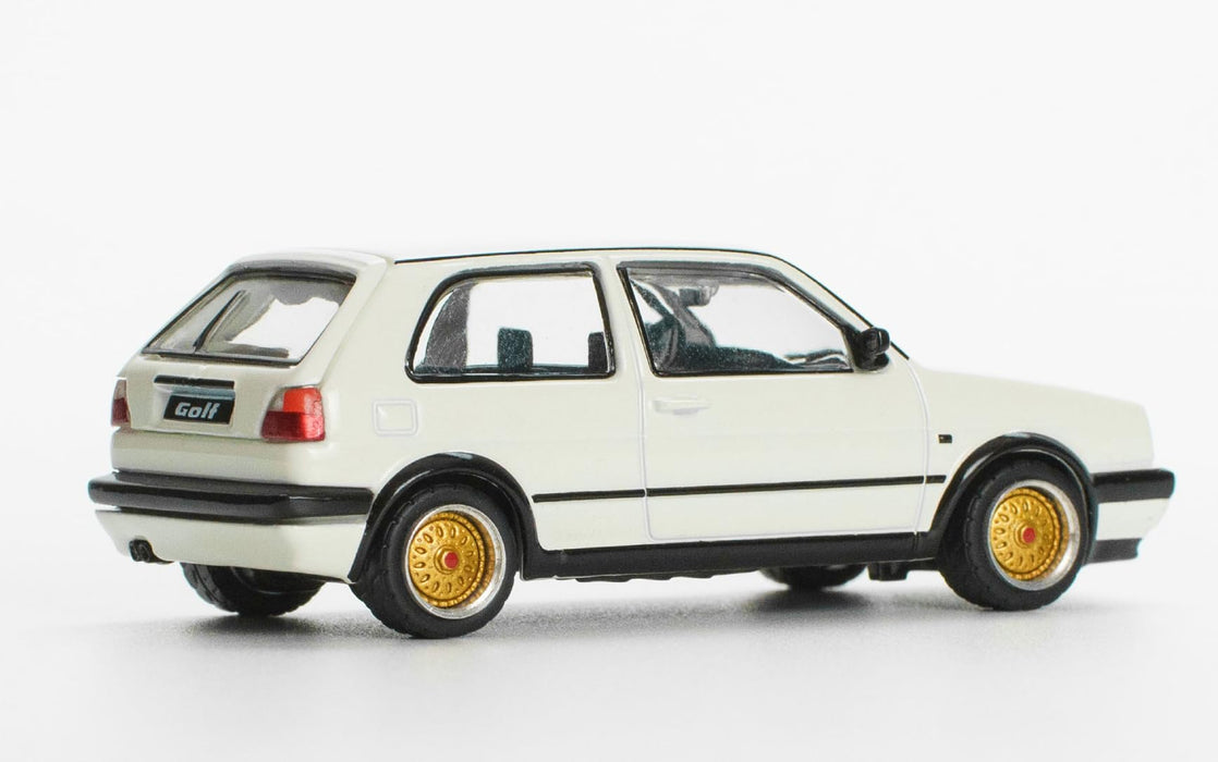 1/64 GOLF GTI WHITE