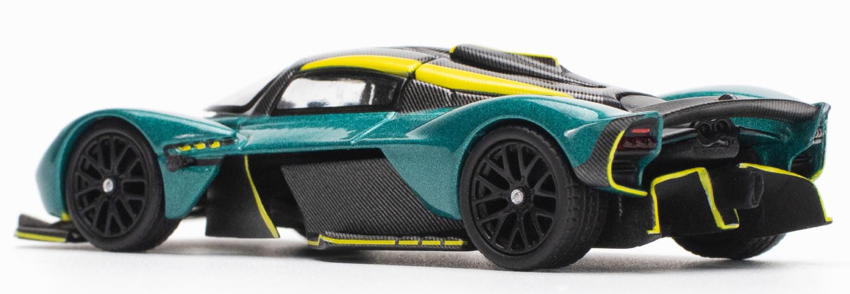 1/64 Aston Martin Valkyrie - Viridian Green