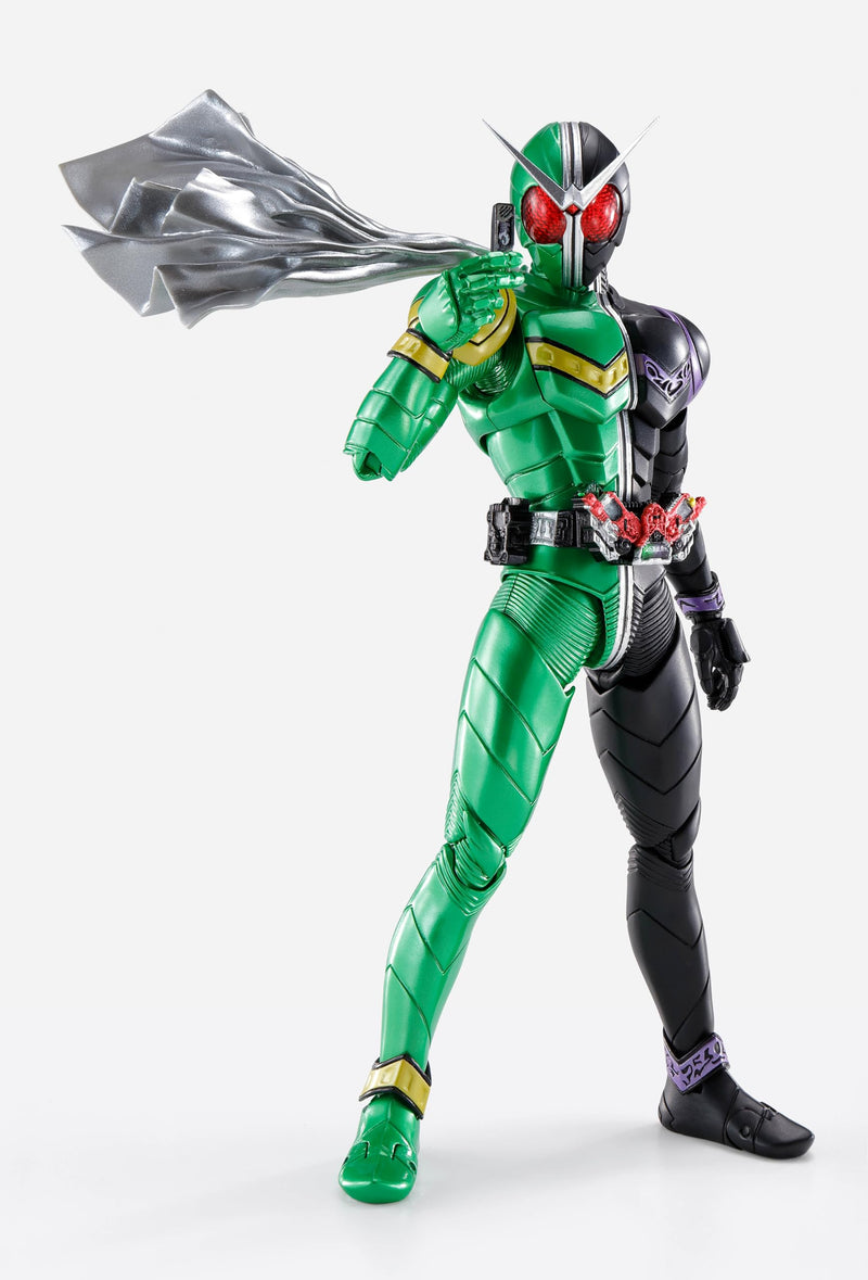 S.H.Figuarts (Shinkocchou Seihou) "Kamen Rider W" Kamen Rider W Cyclone Joker Fuuto PI Animated Commemoration