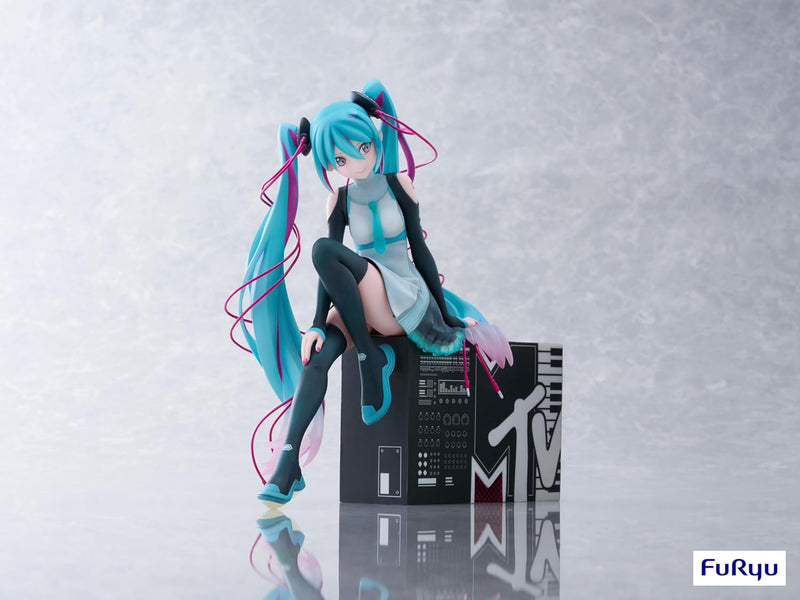 Hatsune Miku x MTV 1/7 Scale Figure