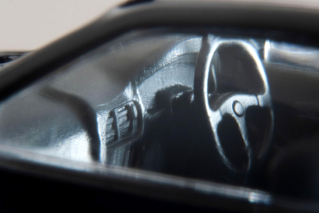 1/64 Scale Tomica Limited Vintage NEO TLV-N305c NISMO 400R (Navy)