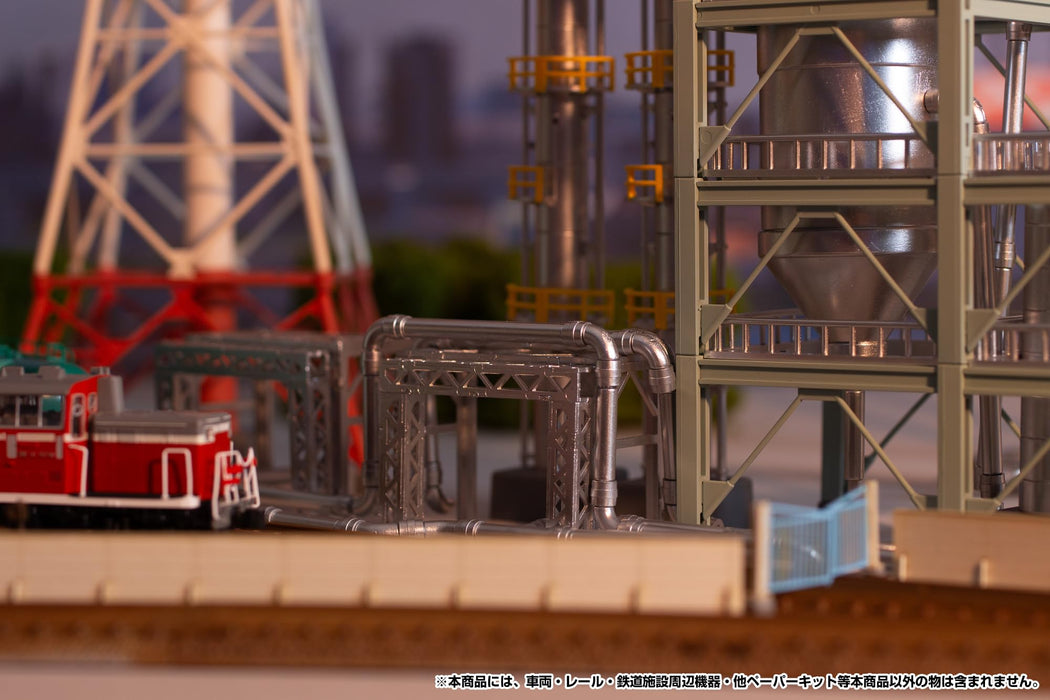 1/150 Scale Plastic Kit 1/150 Scale Structure Kit (Fractionating Columns)