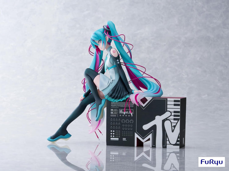 Hatsune Miku x MTV 1/7 Scale Figure