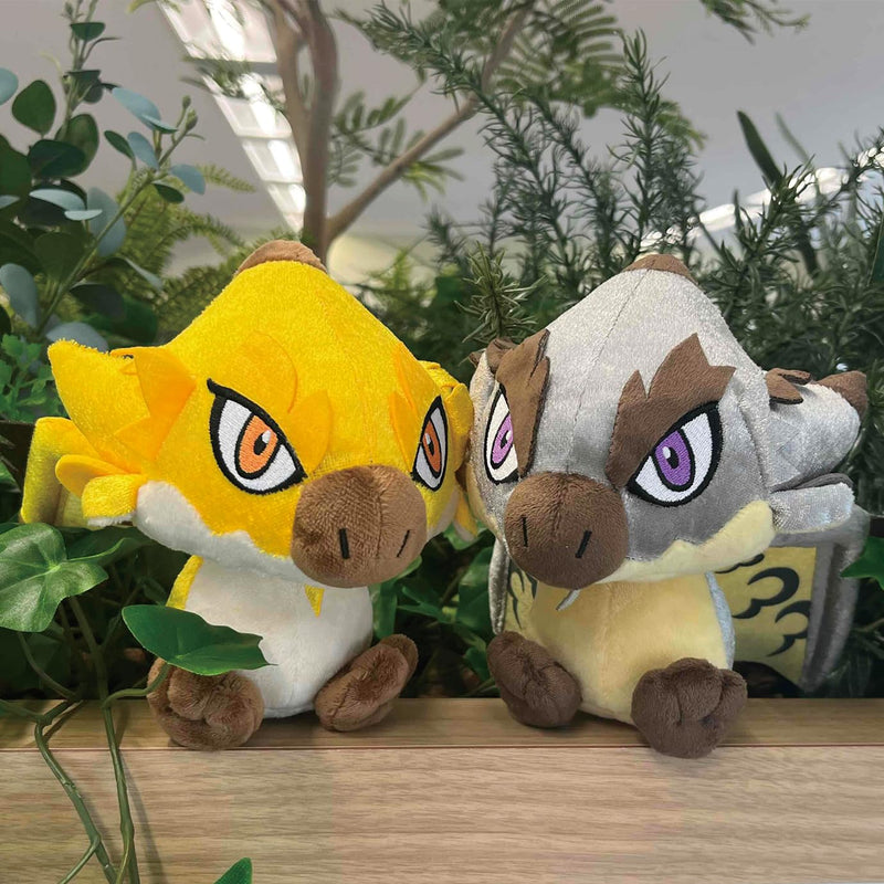 "Monster Hunter" Deformed Plush Silver Rathalos (Reprint)