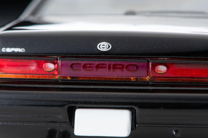 1/64 Scale Tomica Limited Vintage NEO TLV-N335b Nissan Cefiro Sports Cruising (Black) 1988