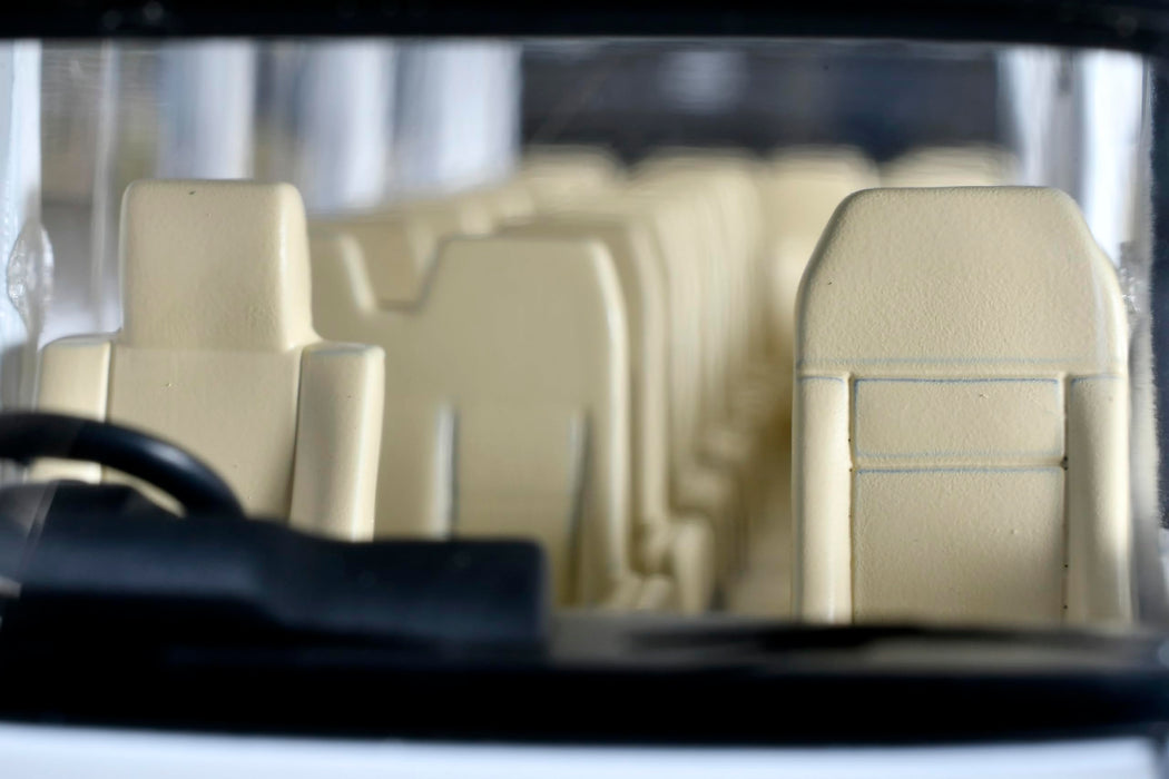 1/64 Scale Tomica Limited Vintage NEO TLV-N326a Hino Liesse II LX (White / Purple)