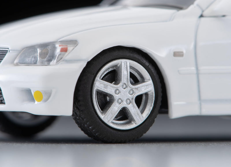 1/64 Scale Tomica Limited Vintage NEO TLV-N227c Toyota Altezza RS200 Z Edition (White) 2002