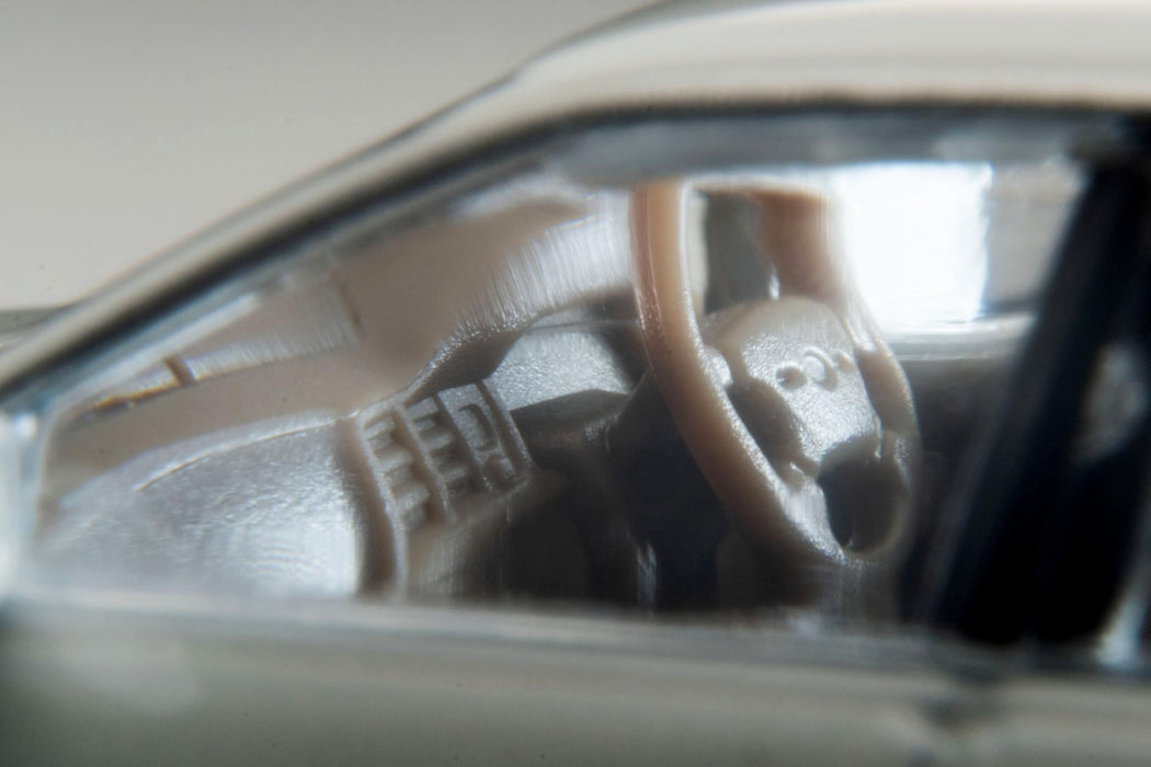 1/64 Scale Tomica Limited Vintage NEO TLV-N311c Toyota Mark II 2.5 Grande 1998 (White / Gold)