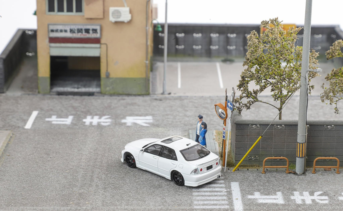 1/64 TOYOTA Altezza RS200 SXE10 Super White II