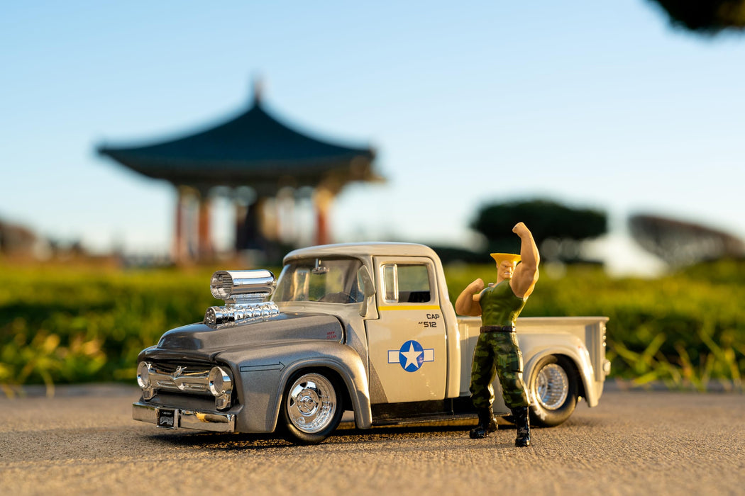 "Street Fighter" 1/24 Scale Die-cast Mini Car with Figure Guile & 1956 Ford F-100