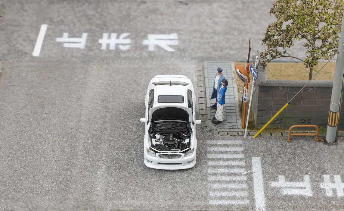 1/64 TOYOTA Altezza RS200 SXE10 Super White II