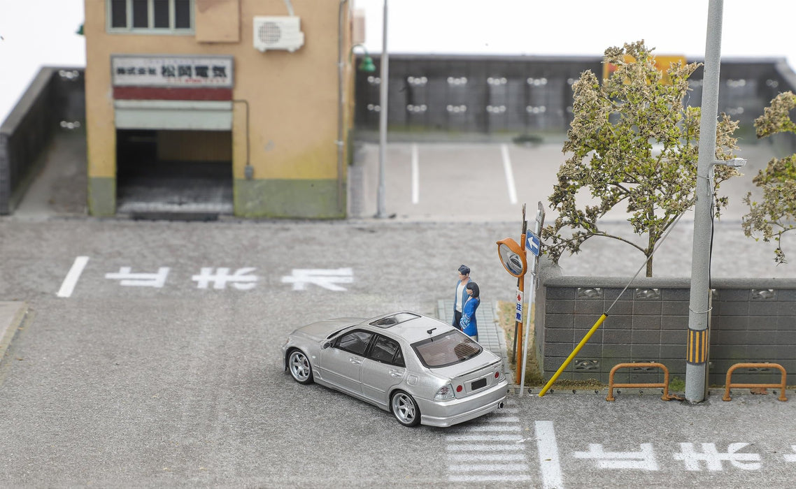 1/64 TOYOTA Altezza RS200 SXE10 Silver Metallic