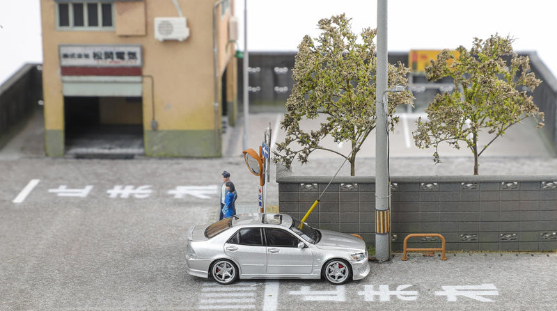 1/64 TOYOTA Altezza RS200 SXE10 Silver Metallic