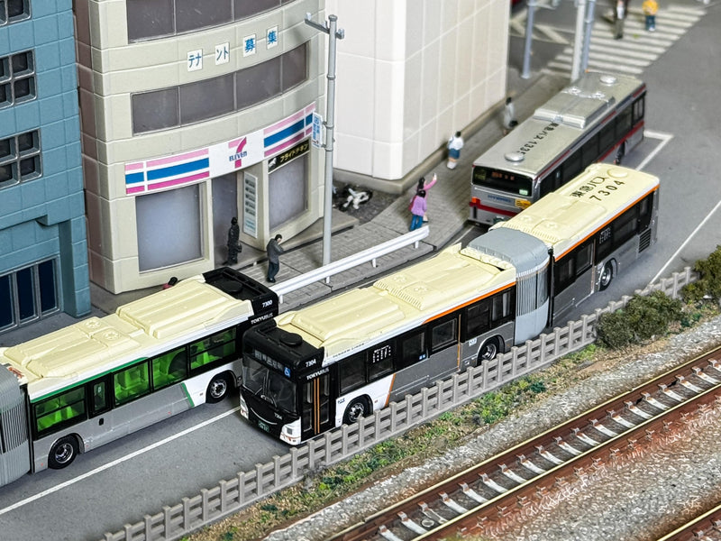 The Bus Collection Tokyu Bus Tandem Liner No. 7304